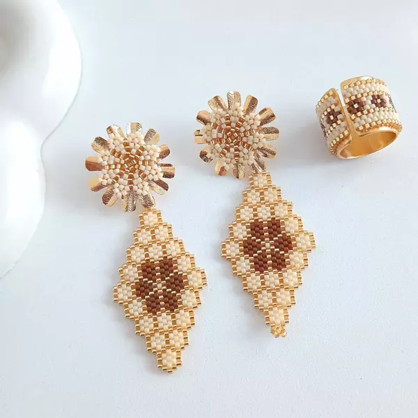 Juego Aretes Y Anillo Flower