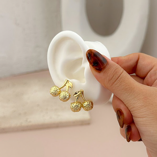 Aretes Cherry Dorada