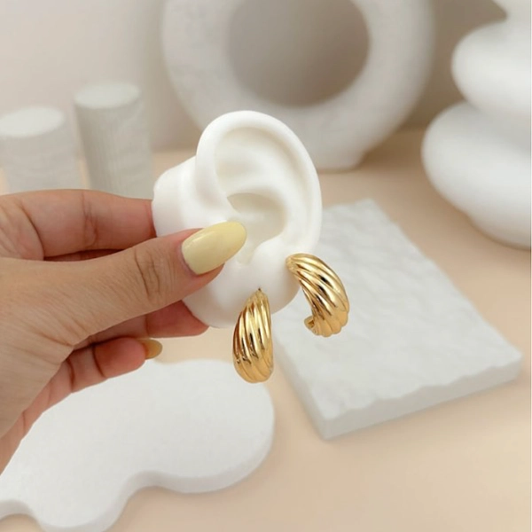 Aretes Ivy Doradas